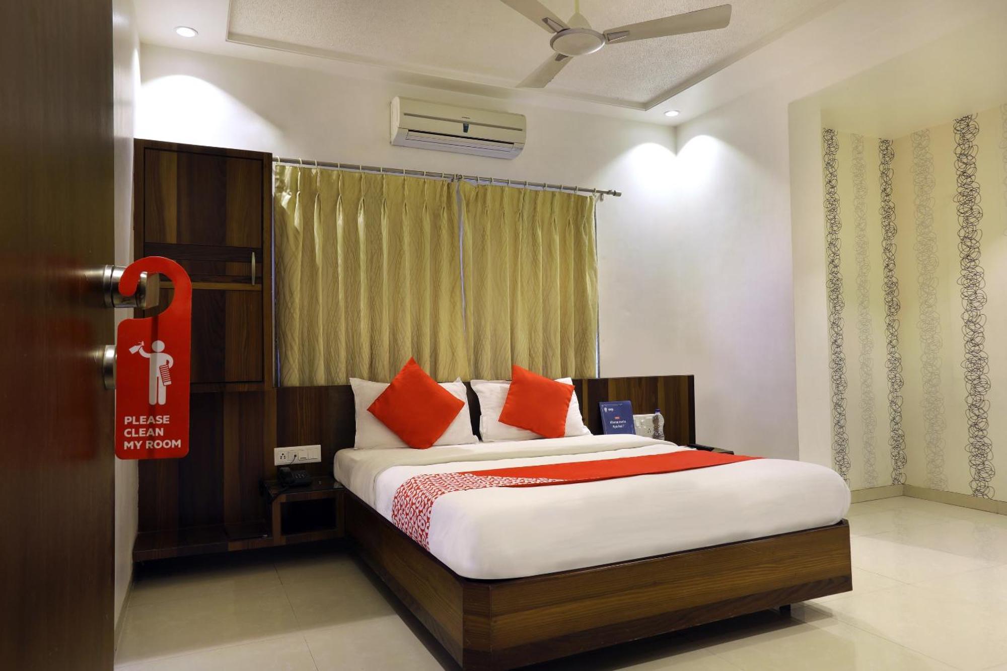 Collection O Satyan Inn Shirdi Extérieur photo
