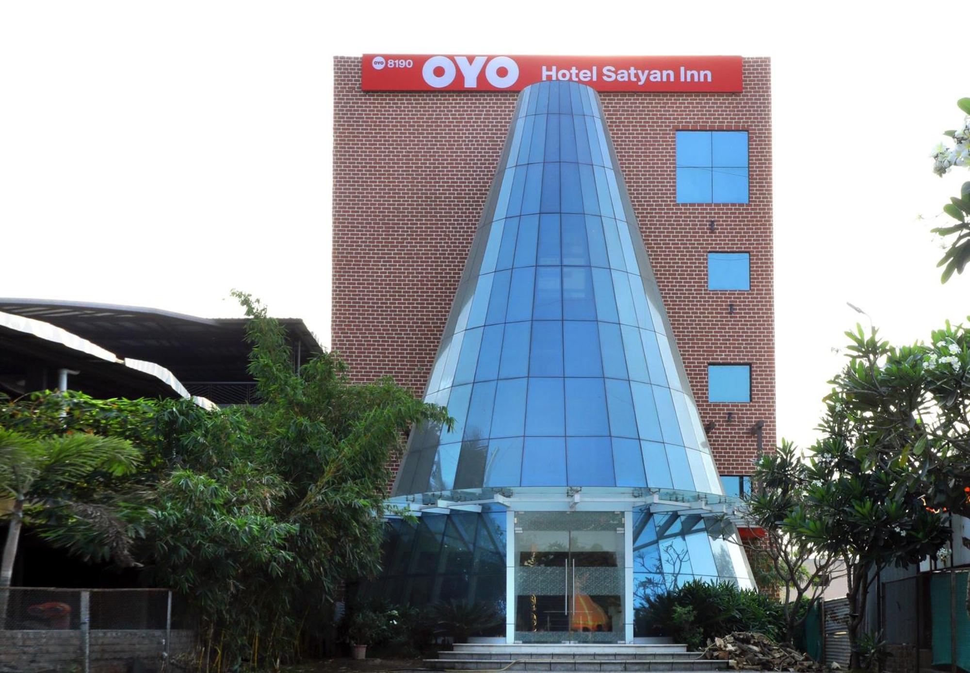 Collection O Satyan Inn Shirdi Extérieur photo