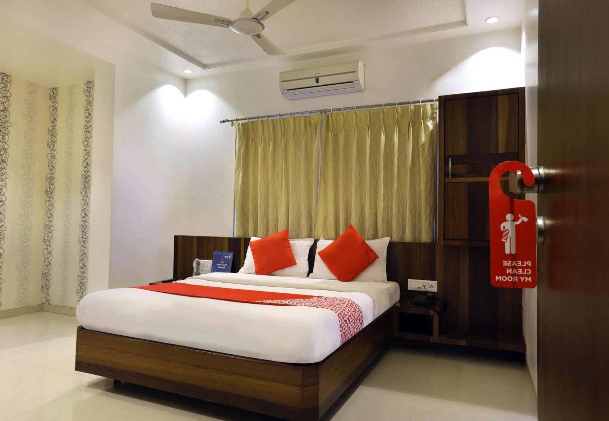 Collection O Satyan Inn Shirdi Extérieur photo