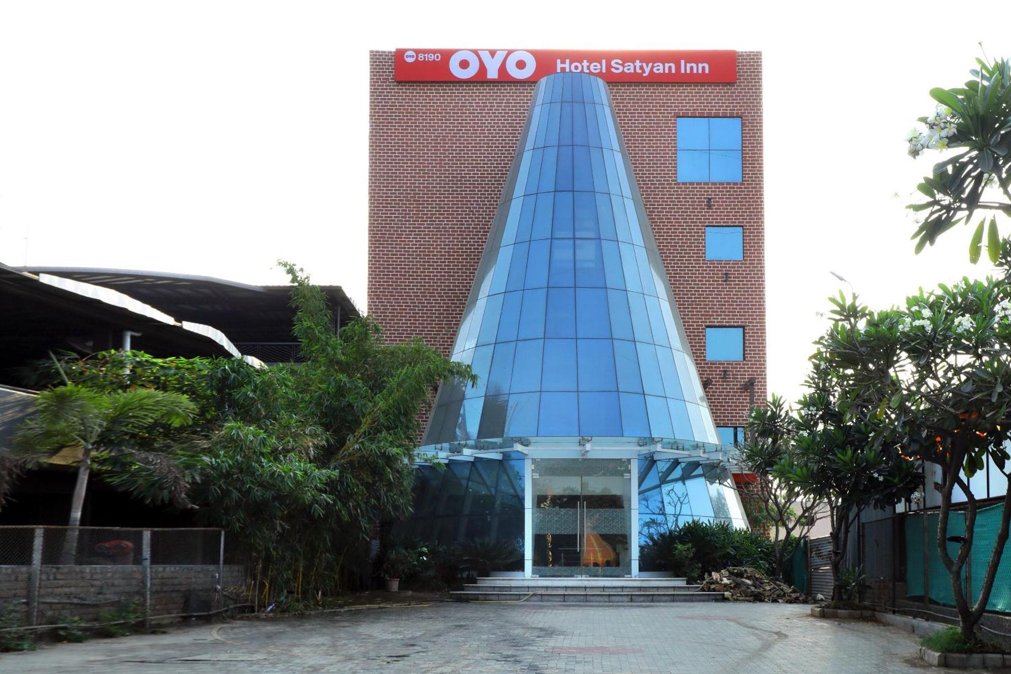 Collection O Satyan Inn Shirdi Extérieur photo