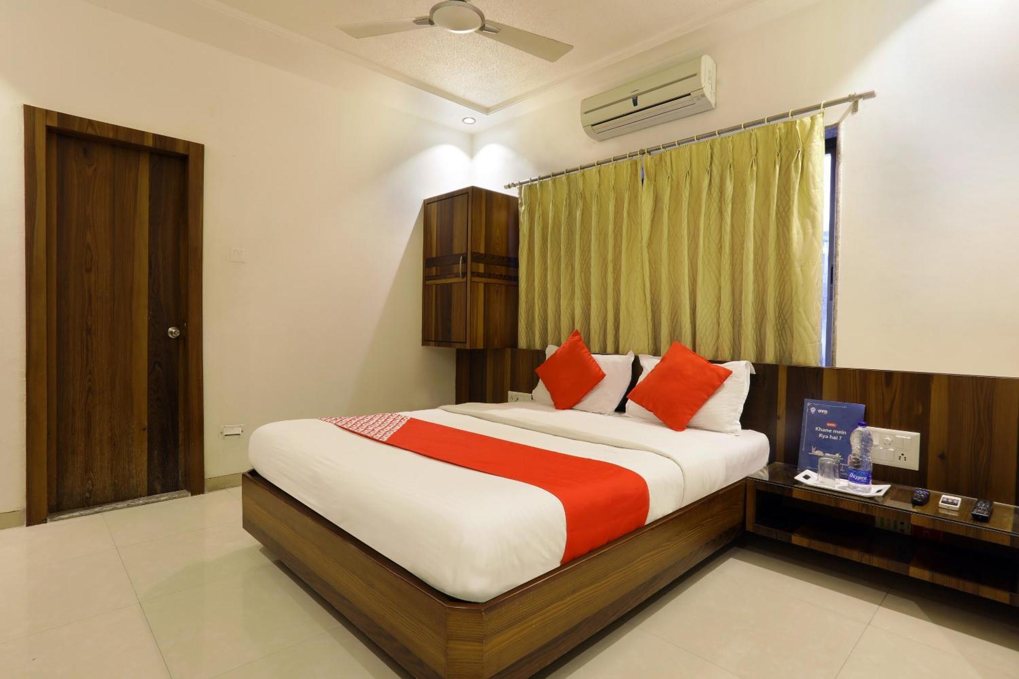 Collection O Satyan Inn Shirdi Extérieur photo